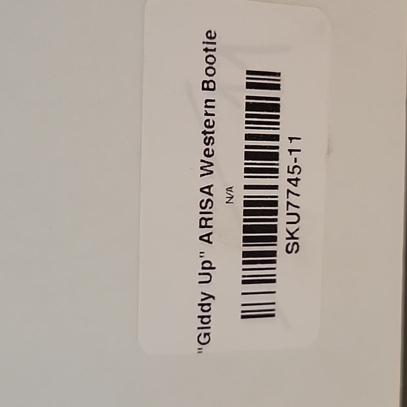 BEAST FASHION "GIDDY UP" ARISA WESTERN BOOTIE - SIZE 11 - Picture 3 of 3